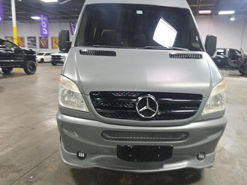 Used 2013 Mercedes-Benz Sprinter 2500 w/ Premium Pkg image 5