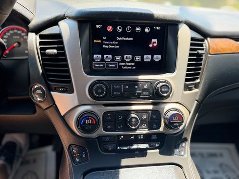 Used 2016 GMC Yukon Denali w/ Open Road Package RWD image 19