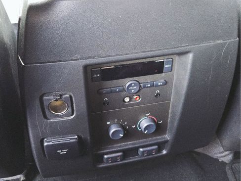 Used 2012 Lincoln Navigator 4WD image 58