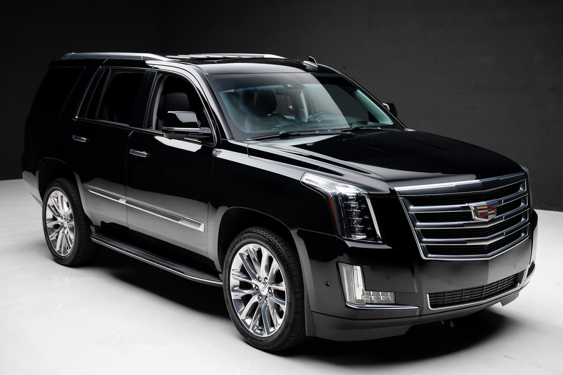 Used 2020 Cadillac Escalade Luxury RWD image 33
