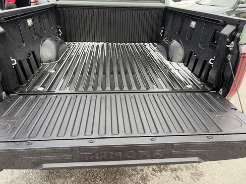 Used 2024 Toyota Tundra Platinum AWD/4WD image 17