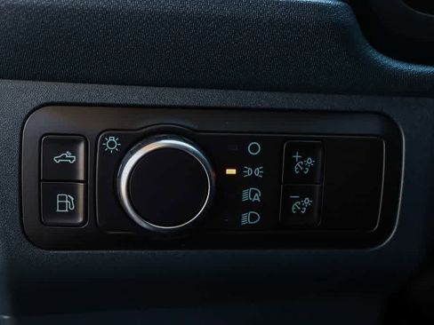 New 2026 Ford Maverick XL FWD image 21