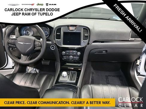 Used 2023 Chrysler 300 S image 39