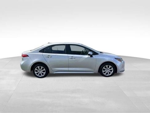 Used 2023 Toyota Corolla LE FWD image 8