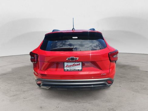 New 2026 Chevrolet Trax RS w/ Driver Confidence Package FWD image 4