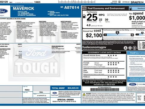 Used 2025 Ford Maverick XLT w/ Equipment Group 302A AWD/4WD image 2