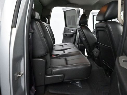 Used 2013 Chevrolet Silverado 2500 LTZ w/ LTZ Plus Package image 28