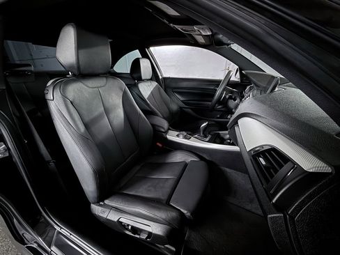 Used 2015 BMW M235i Coupe image 23