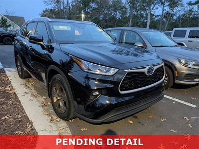 Certified 2023 Toyota Highlander Bronze Edition