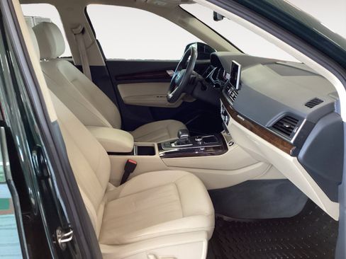 Used 2019 Audi Q5 Prestige w/ Prestige Package AWD/4WD image 15