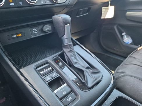 Used 2023 Honda CR-V LX image 10