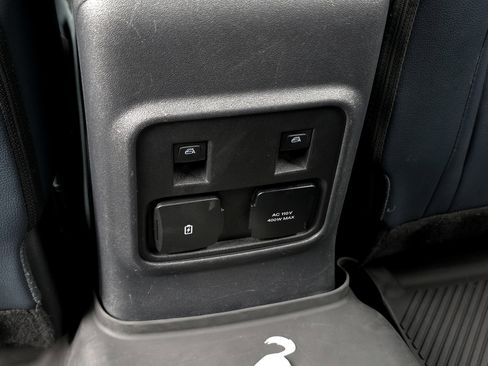 Used 2021 Ford Bronco First Edition image 34