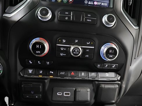 Used 2020 GMC Sierra 2500 AT4 image 10