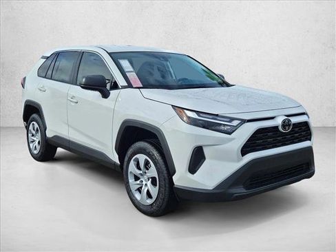 New 2025 Toyota RAV4 LE image 7