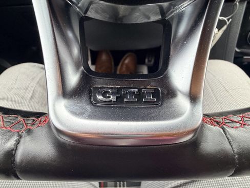 Used 2016 Volkswagen GTI S image 6