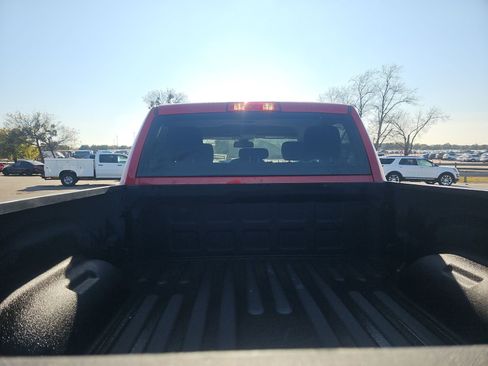 Used 2018 RAM 2500 Tradesman image 20