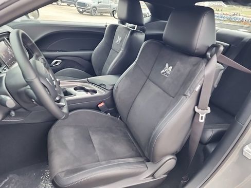 Certified 2023 Dodge Challenger R/T Scat Pack w/ Plus Package image 26