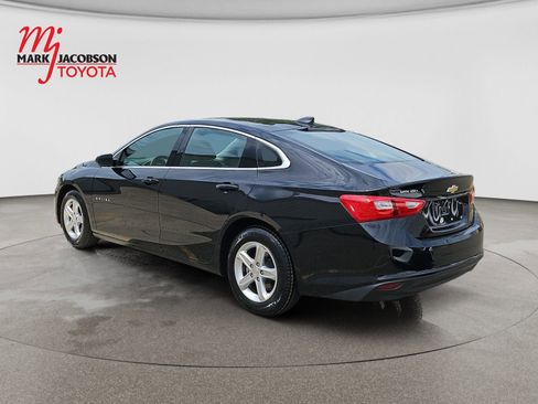 Used 2023 Chevrolet Malibu LS FWD image 8
