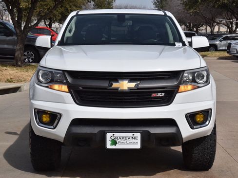 Used 2018 Chevrolet Colorado Z71 image 3