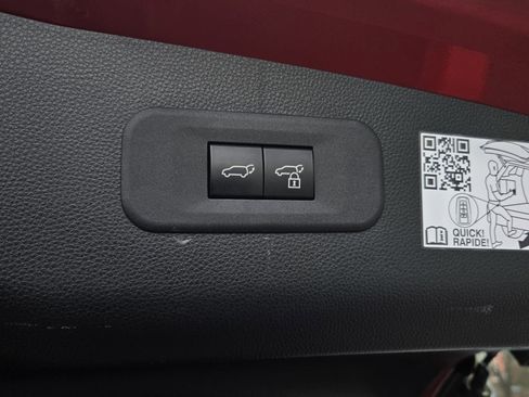 Used 2025 Toyota Crown Signia image 26