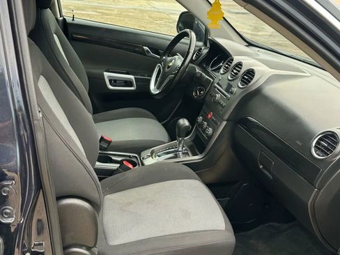 Used 2015 Chevrolet Captiva Sport LS image 11