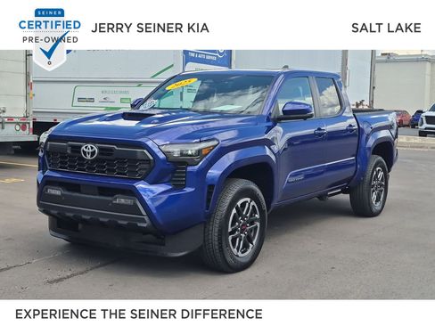 Used 2025 Toyota Tacoma TRD Sport w/ TRD Sport Premium Package AWD/4WD image 1