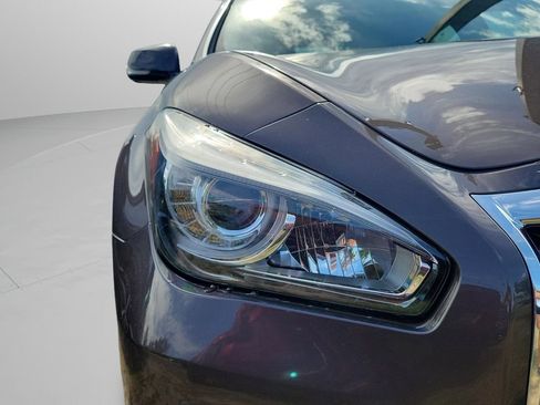 Used 2019 INFINITI Q70 Luxe AWD/4WD image 7