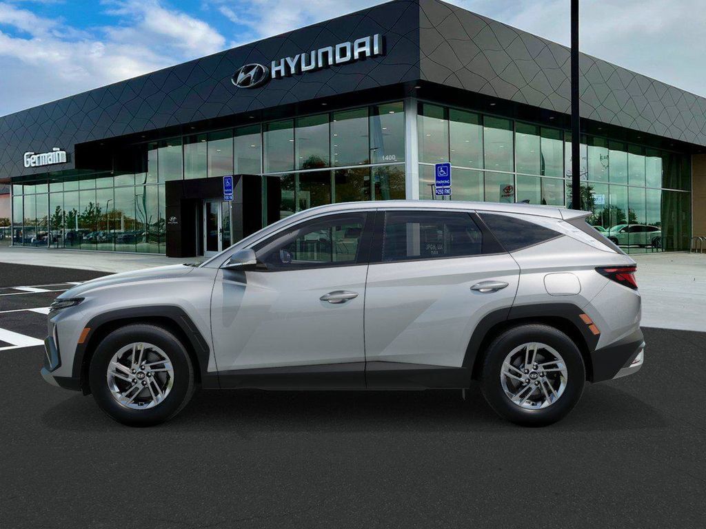 New 2026 Hyundai Tucson SE AWD/4WD image 3