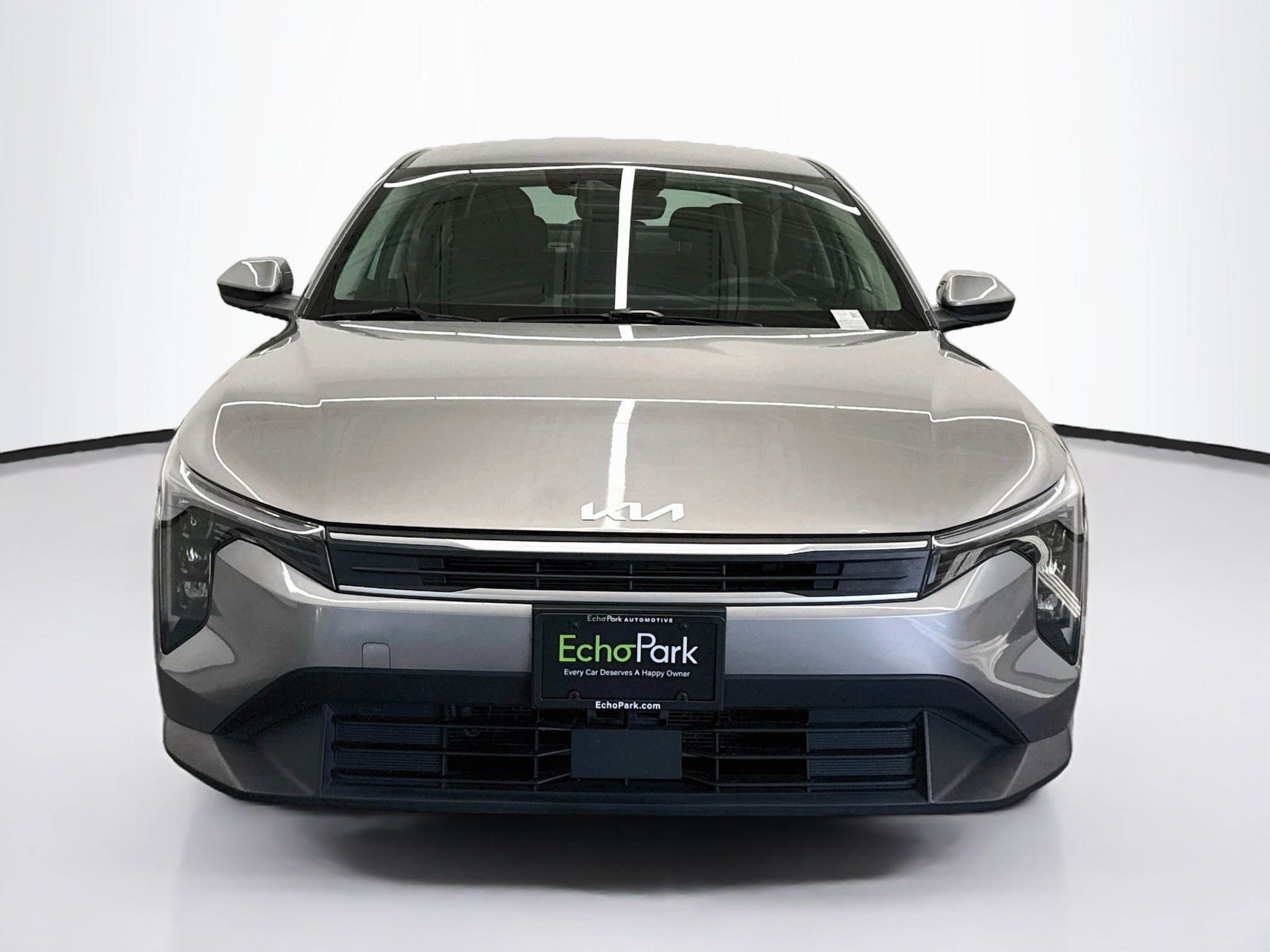 Used 2025 Kia K4 FWD image 2