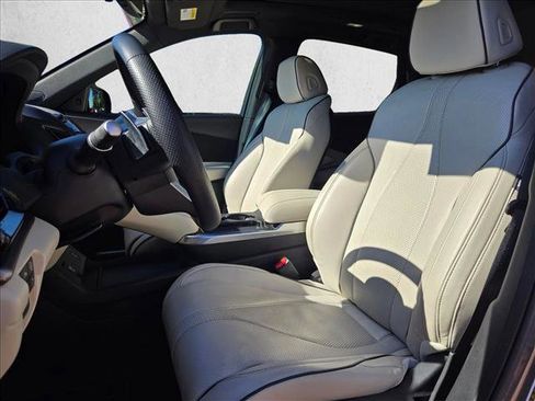 Used 2025 Acura RDX A-Spec image 17