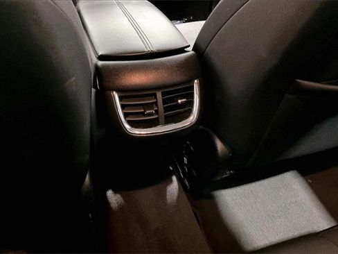 Used 2023 Chevrolet Malibu LT image 10