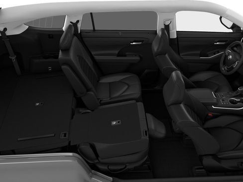 New 2026 Toyota Highlander XLE image 22