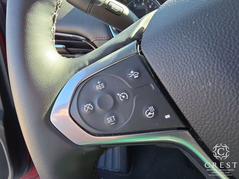 Used 2023 Chevrolet Traverse RS image 16