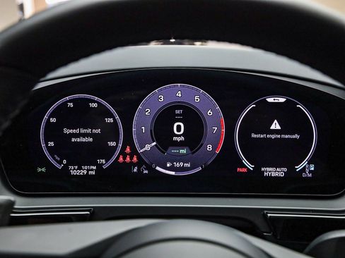 Used 2025 Porsche Cayenne E-Hybrid image 29