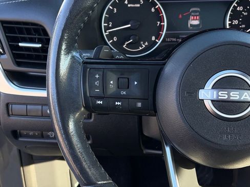 Certified 2023 Nissan Rogue SV w/ SV Premium B Package image 15