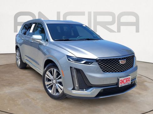 Used 2025 Cadillac XT6 Premium Luxury FWD image 4
