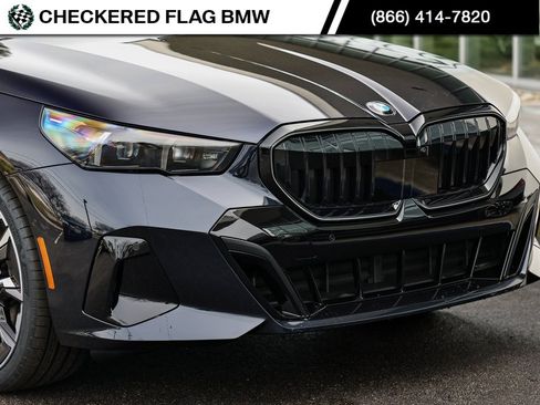Used 2025 BMW 530i w/ M Sport Package image 2