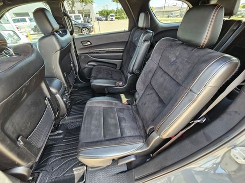 Used 2023 Dodge Durango R/T w/ Hemi Orange Plus Package RWD image 18