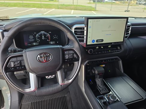 Used 2024 Toyota Tundra Platinum w/ TRD Off-Road Package AWD/4WD image 15