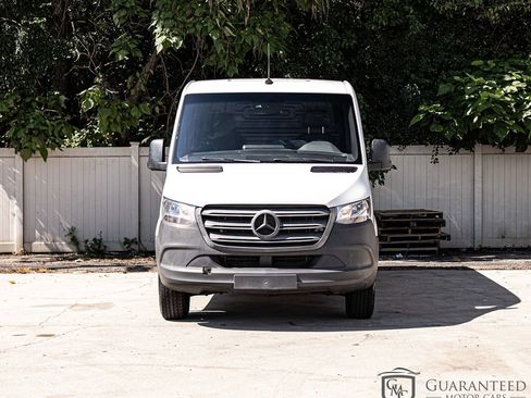 Used 2021 Mercedes-Benz Sprinter 2500 w/ Driver Convenience Package image 2