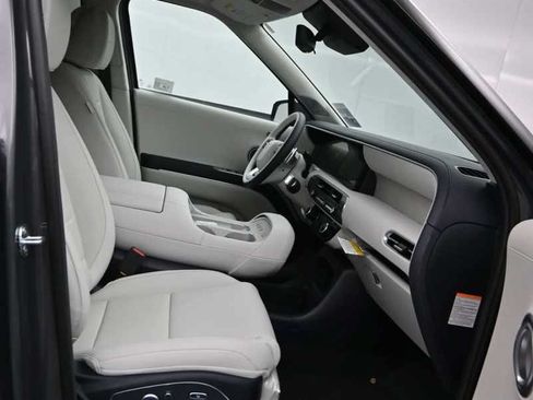 New 2026 Hyundai Palisade Calligraphy AWD/4WD image 11