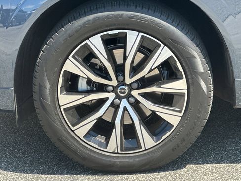 Used 2024 Volvo XC60 B5 Core AWD/4WD image 37