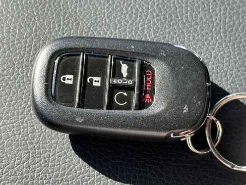 Used 2023 Honda Pilot EX-L image 14