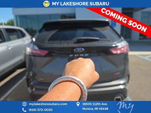 Used 2022 Ford Edge ST w/ Equipment Group 401A AWD/4WD image 9