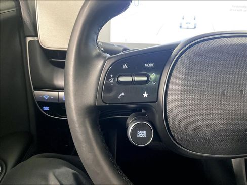 Used 2022 Hyundai Ioniq 5 Limited image 24