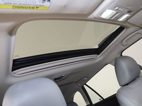 Used 2019 Subaru Outback 2.5i Limited AWD/4WD image 12