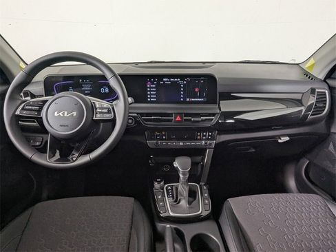 New 2026 Kia Seltos S image 14