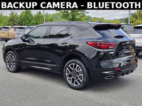 Used 2024 Chevrolet Blazer RS w/ Driver Confidence II Package FWD image 5