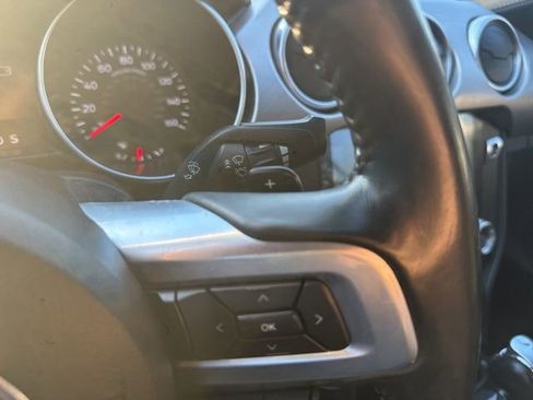 Used 2018 Ford Mustang Premium image 20