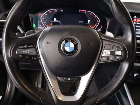 Used 2019 BMW 330i xDrive Sedan w/ Premium Package AWD/4WD image 3